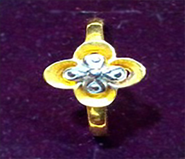 custom gold ornaments